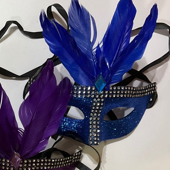 5-Masquerade Masks - Picture 5 of 7